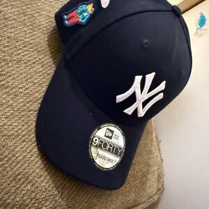 FRSH X BAD BUNNY NEW ERA 940 Yankee dad hat